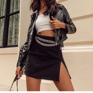 The Lola Mini Skirt Black - Princess Polly